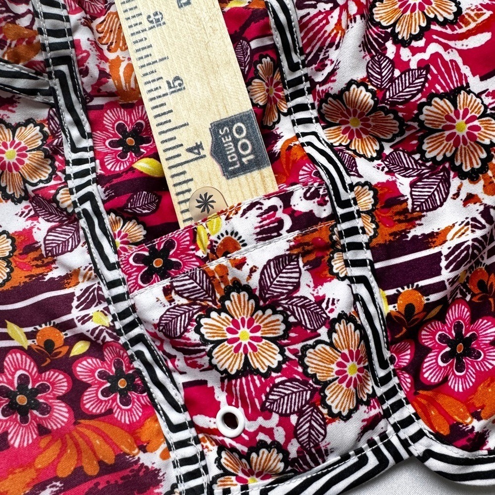 Lanai Beach Shorts or Board Shorts Floral Size 8 - Picture 4 of 9